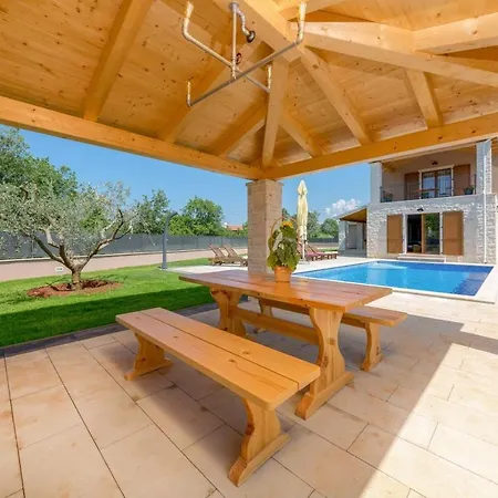 Melani Ferienhaus Poreč